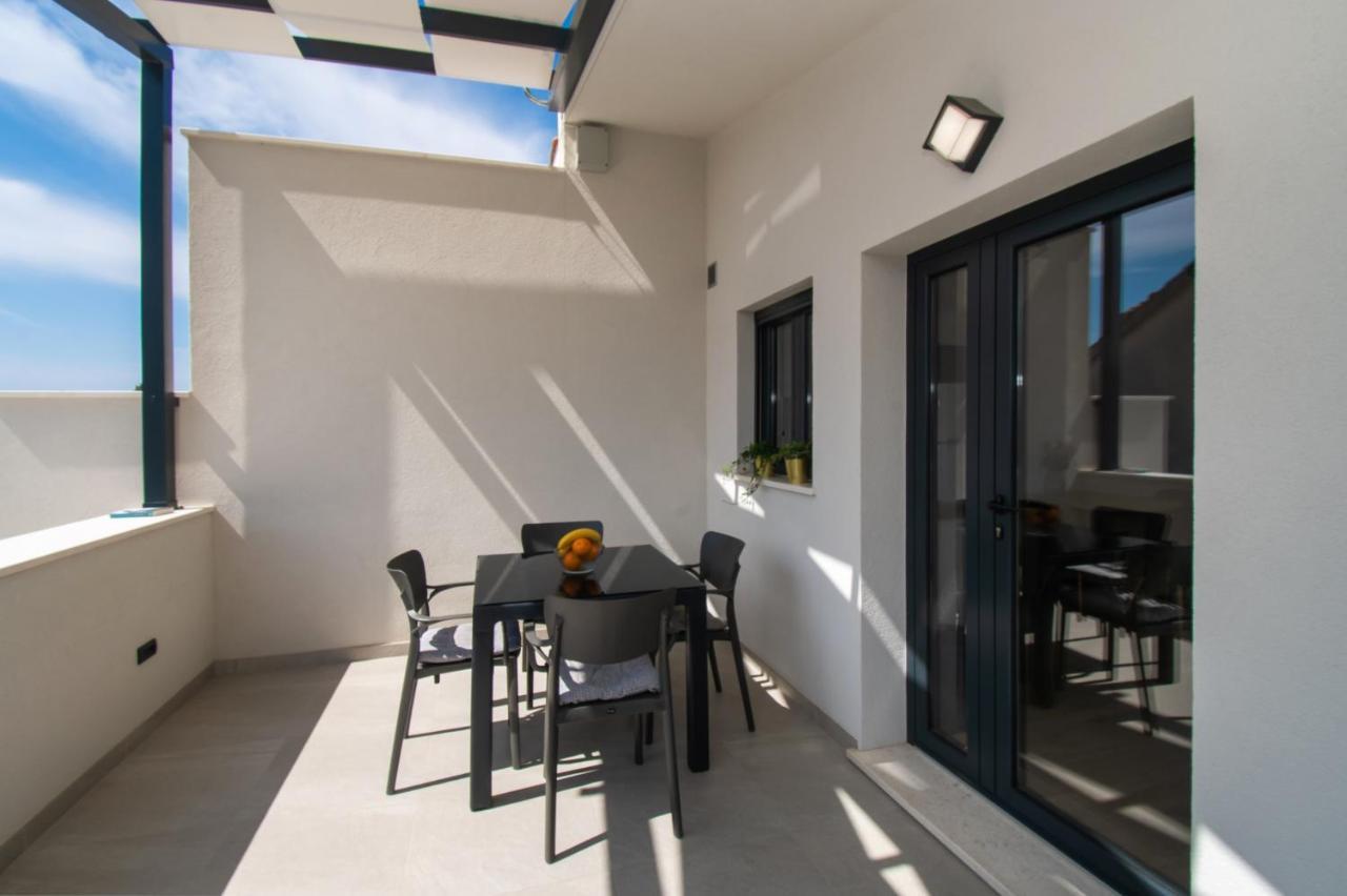 Apartmani Monika Zaboric Εξωτερικό φωτογραφία
